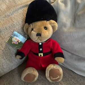 Harrods Knightsbridge Castle Queens Guard London‎ Royal Teddy Bear Collectible